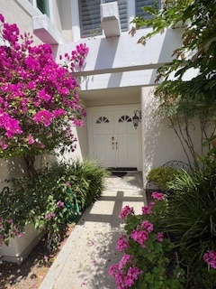 Building Photo - 14 Los Gatos