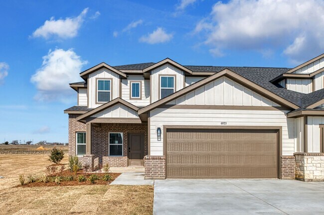 Building Photo - AVAILABLE NOW!  CUL-DE-SAC TRIPLEX LOT LOCATED ON 1-ACRE IN MIDLOTHIAN, TX!