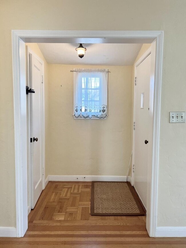 Building Photo - 127 22nd Ave