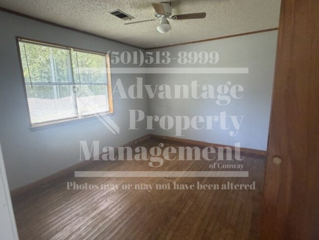 Building Photo - 2824 Raymar Rd