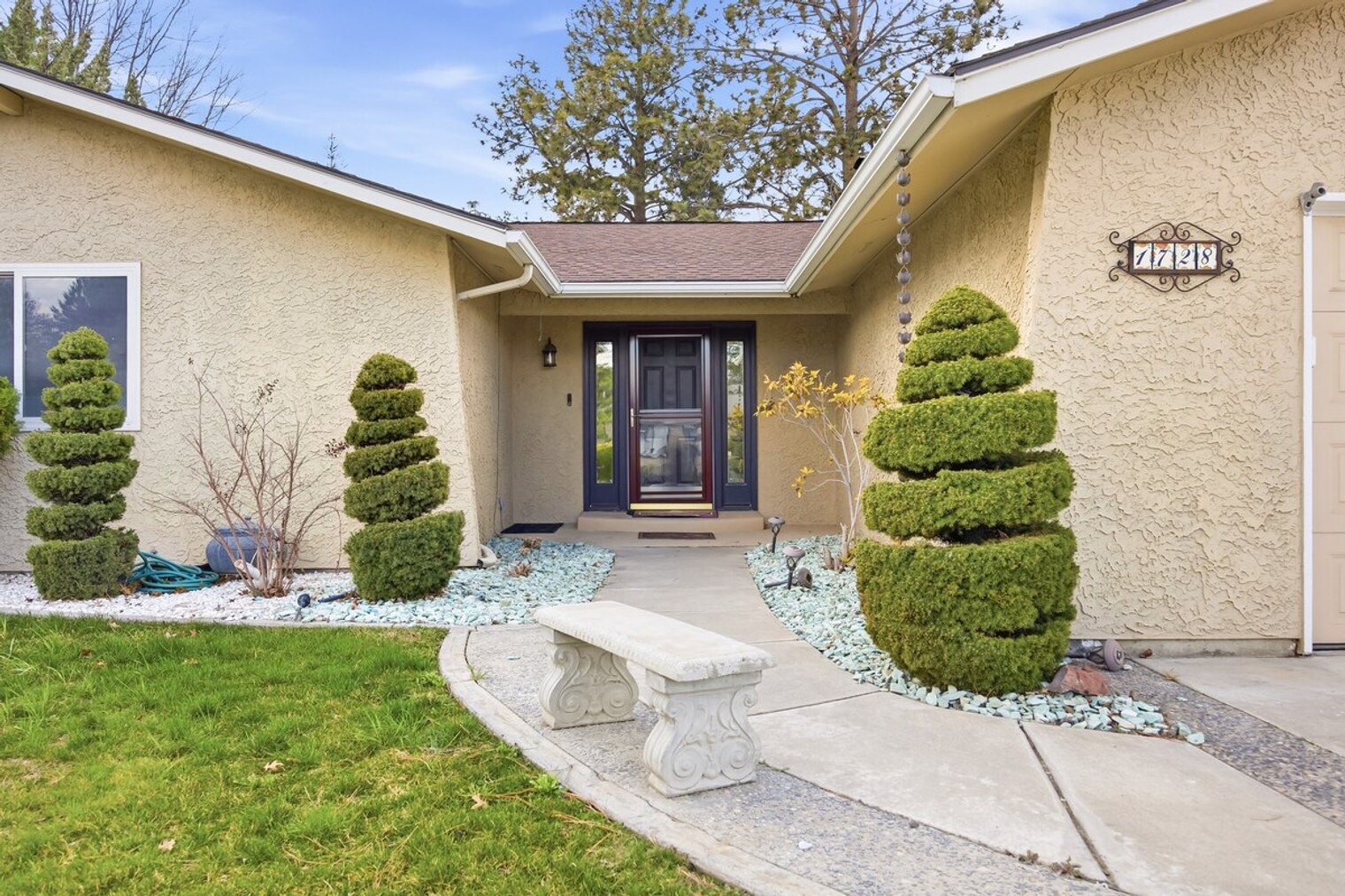Building Photo - 1709 S Perry Ct