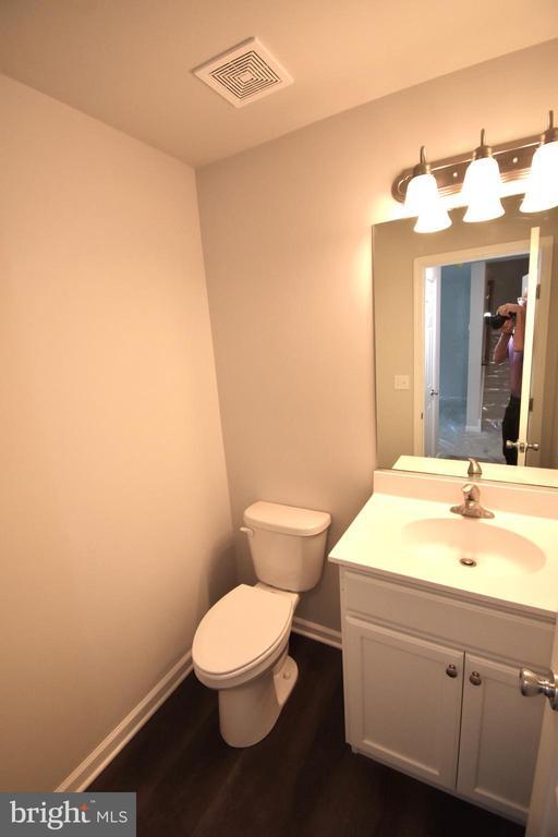 Building Photo - 358 E Nesquehoning St