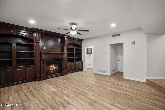 Building Photo - 7216 Desert Jewel Dr