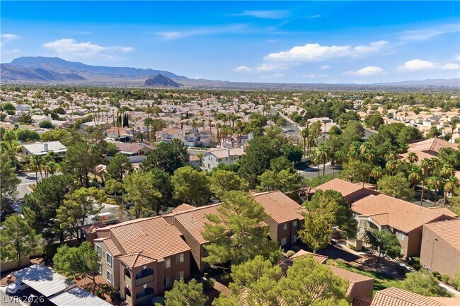 Building Photo - 2111 Jetty Rock Dr