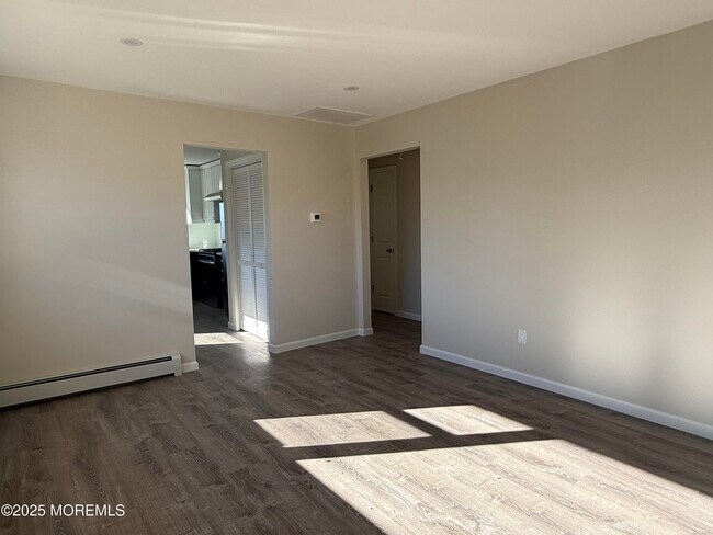 Building Photo - 616 Ocean Gate Ave