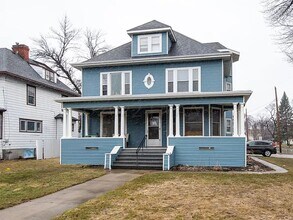 Building Photo - Park Place