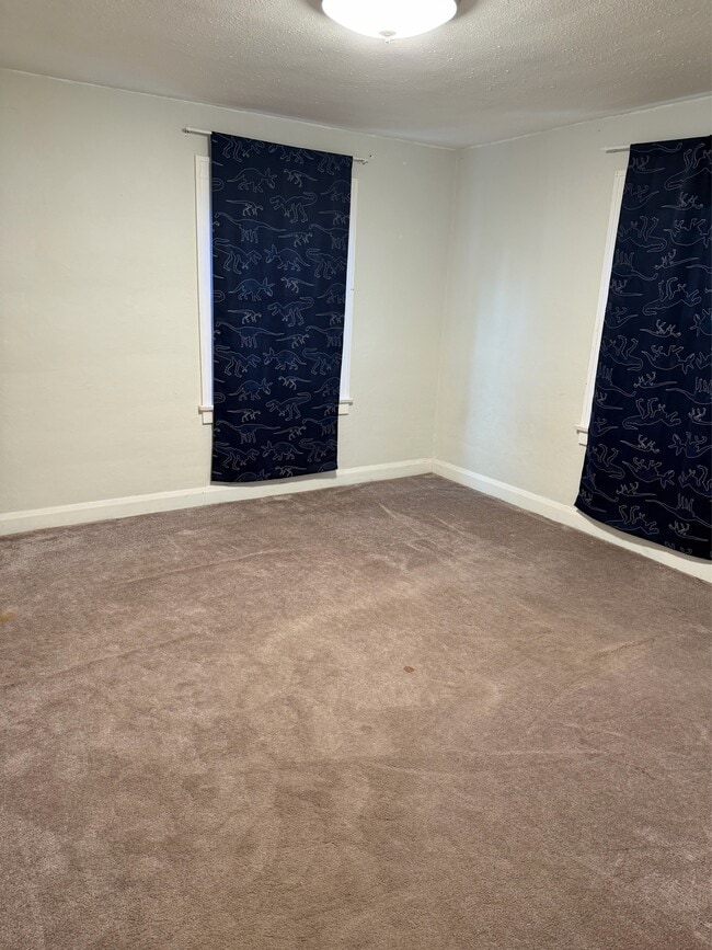 Building Photo - 1859 Goleta Ave