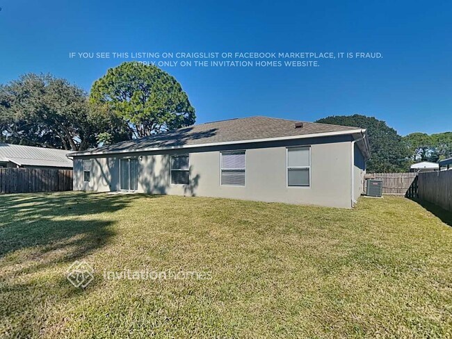 Building Photo - 5755 Fairbridge St