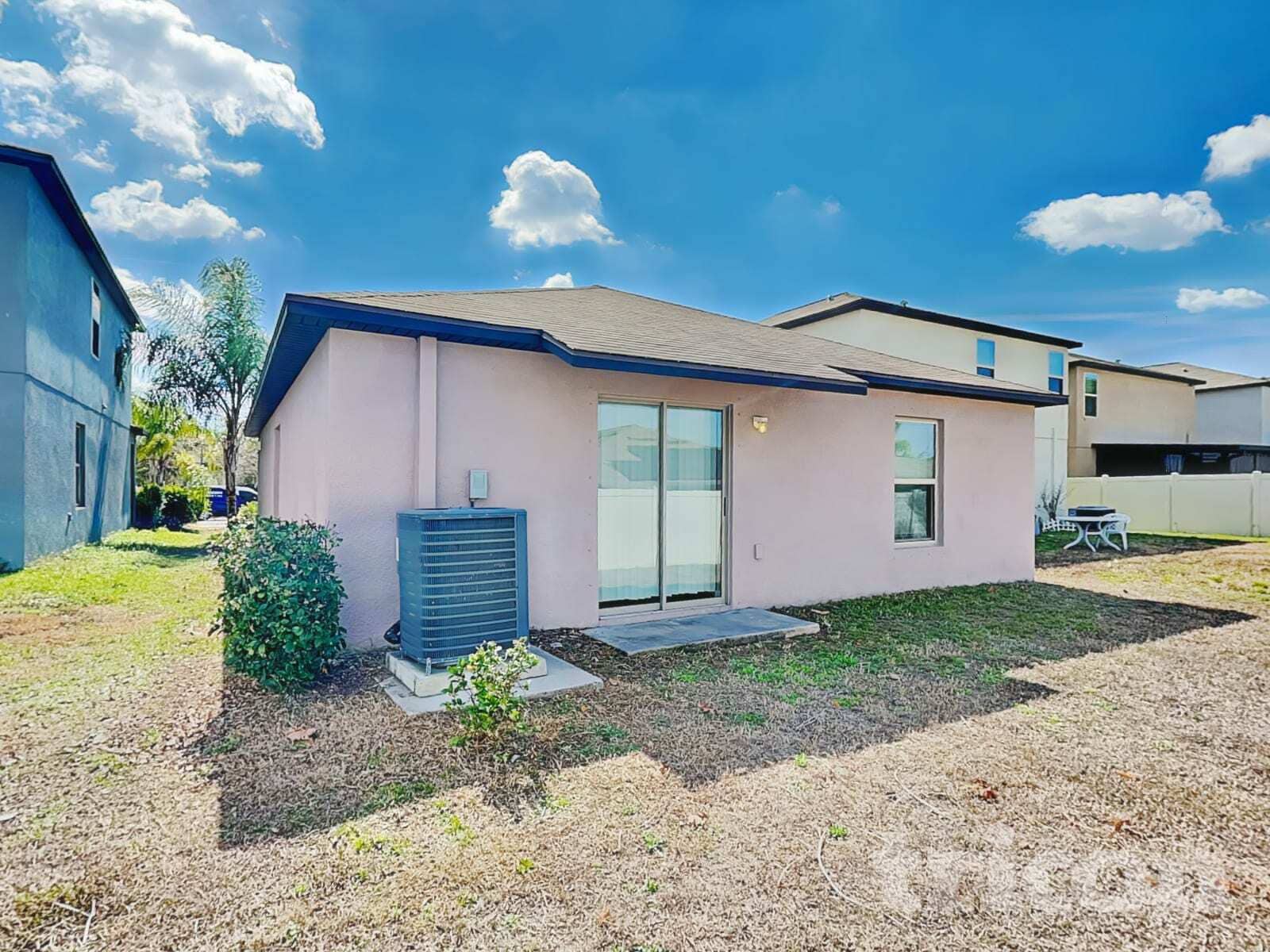 Building Photo - 10026 RoseMary Leaf Ln