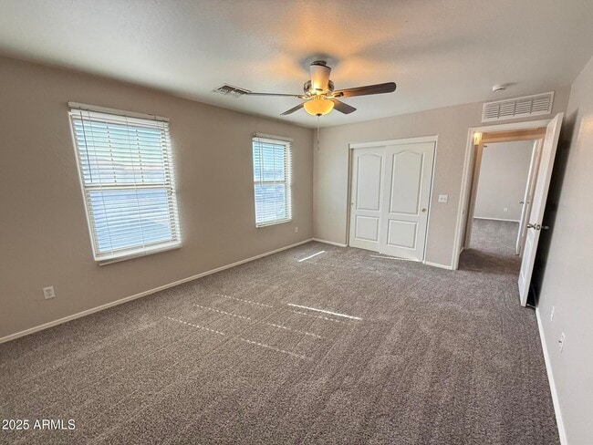 Building Photo - 9124 W Wilshire Ave