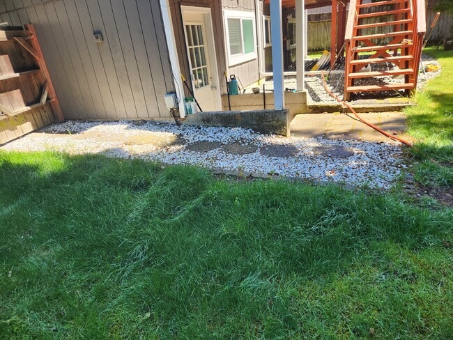 Building Photo - 6109 NE 204th St