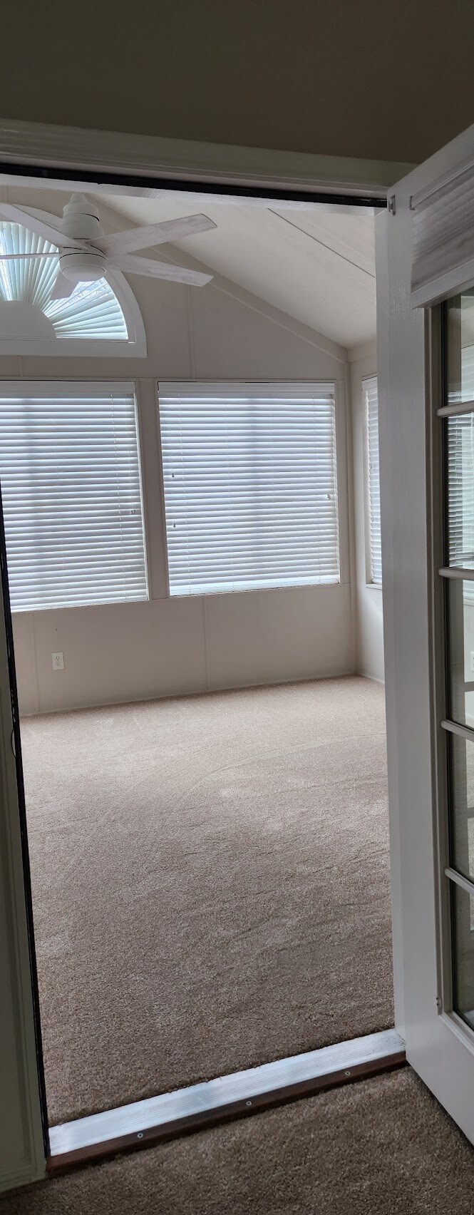 New Carpeting - 902 Bridges Dr