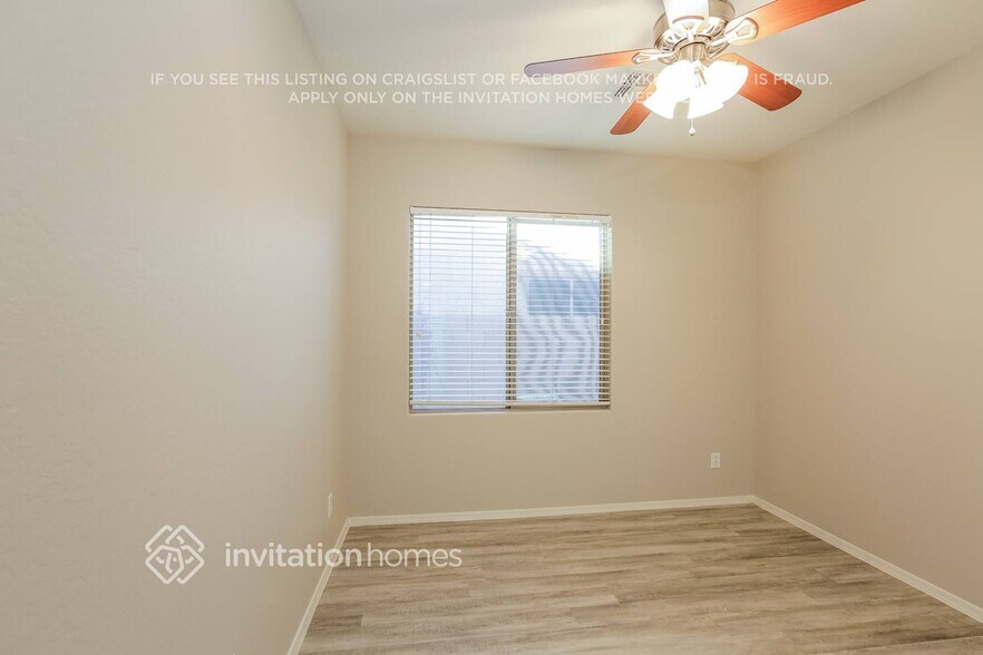 Building Photo - 23790 W Harrison Dr