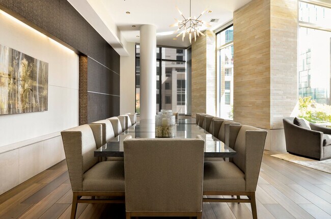 Building Photo - Open view from 8th Floor at Washington Squ...