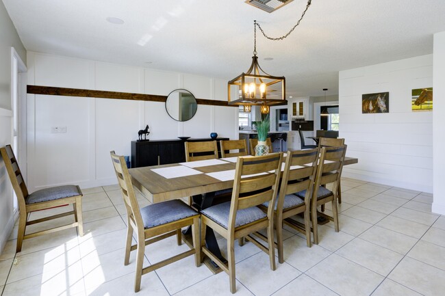 Building Photo - 11577 Anhinga Dr