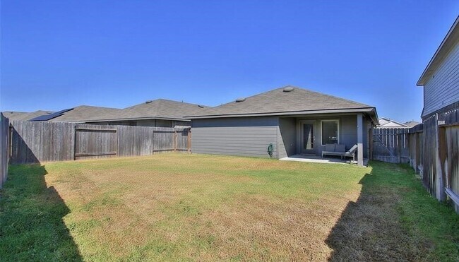 Building Photo - 2354 Otter Falls Dr