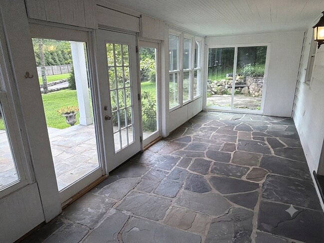Building Photo - Six Raven Way LLC