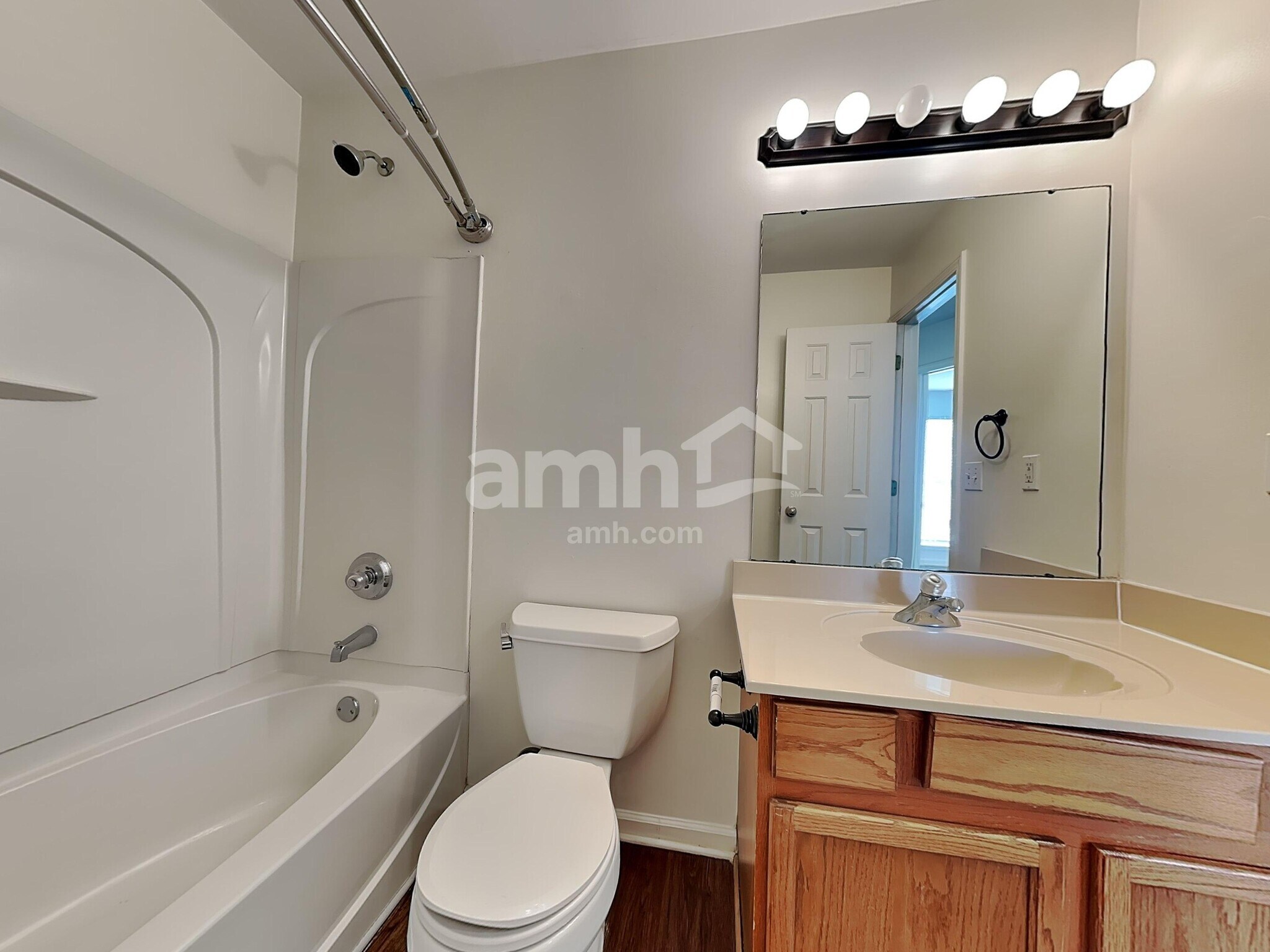 Building Photo - 11216 Arlington Trace Dr