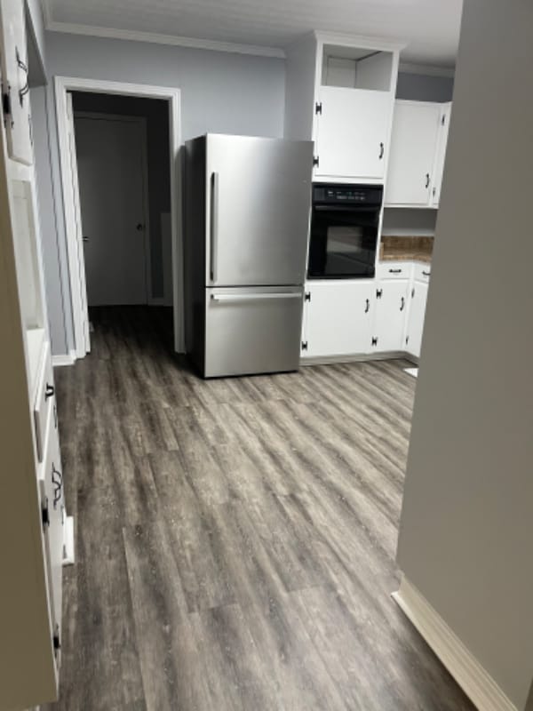 Building Photo - 2040 Alpine Dr