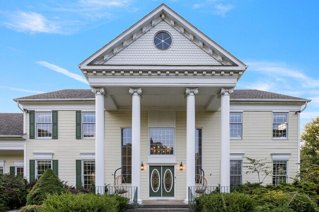 Building Photo - 321 Museum Village Rd