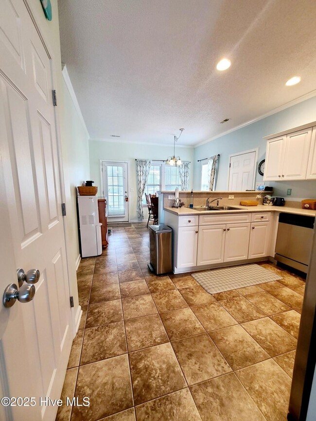 Building Photo - 146 Tylers Cove Way