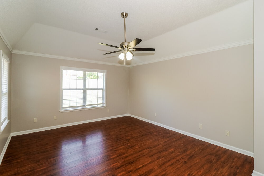 Building Photo - 288 Mayhurst Ln