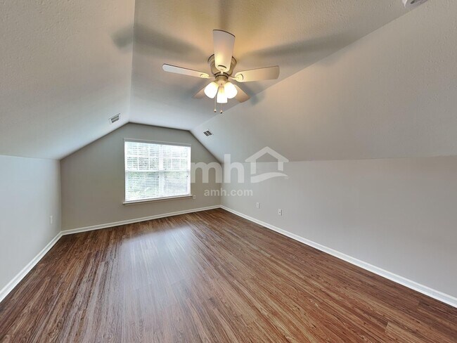 Building Photo - 4003 Semmes Ln