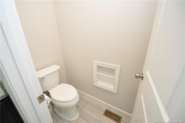 Building Photo - 641 Briarcliff St
