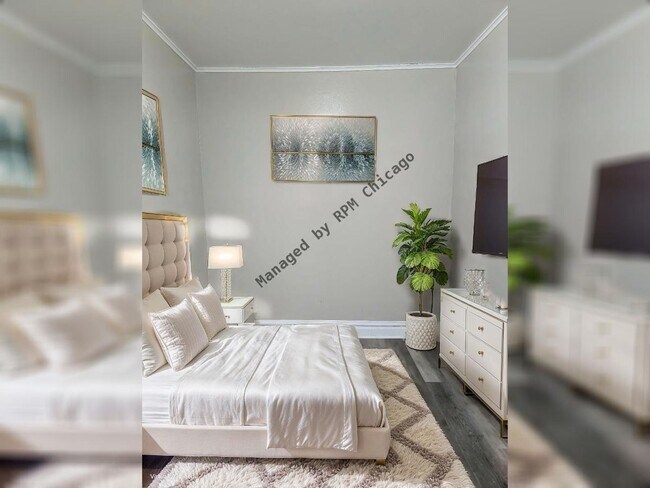 Building Photo - 3240 W 64th Pl