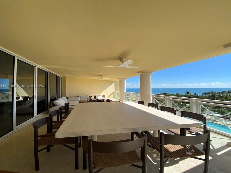 Building Photo - 430 Grand Bay Dr