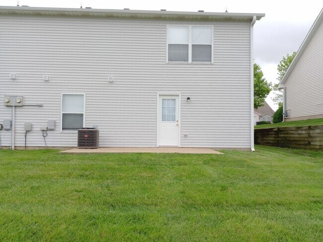 Building Photo - 3501-3503-3503 La Mesa Dr