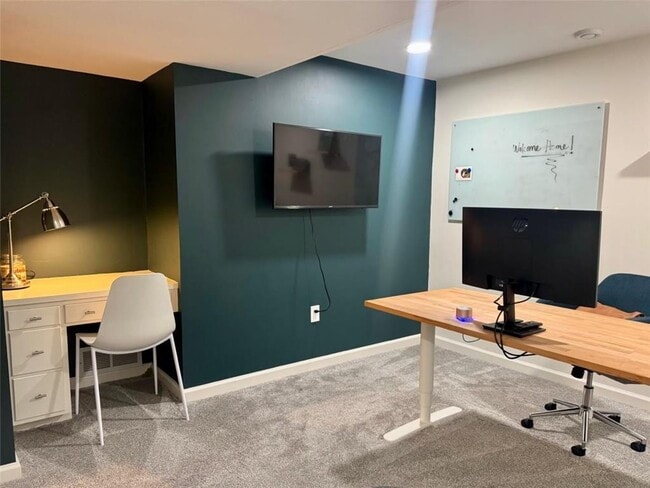 Building Photo - 9718 Palmer Cir