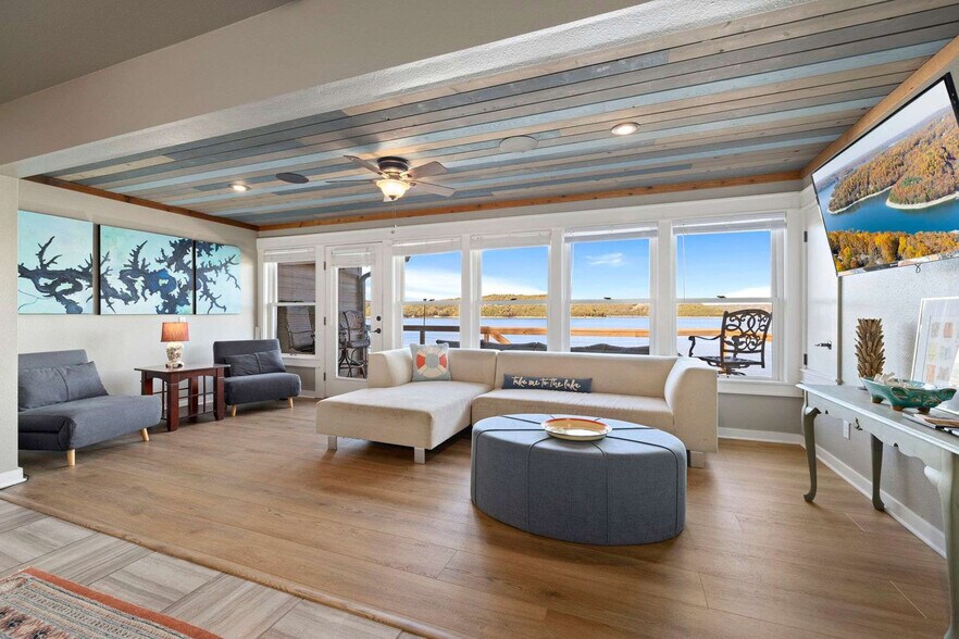 Building Photo - 9063 Mundell Rd