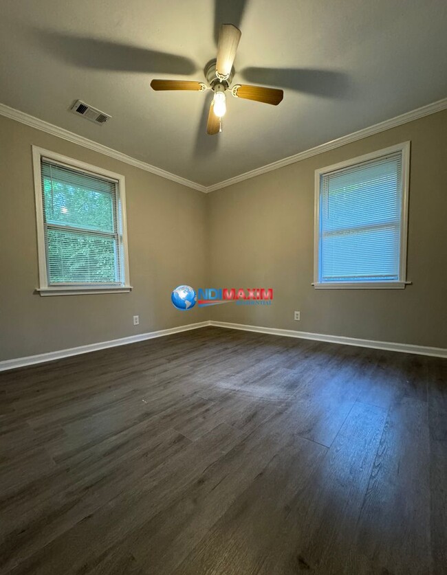 Building Photo - Newly RENOVATED ranch in Decatur near Buen...