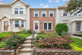 Building Photo - 12533 Coral Grove Pl