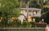 Building Photo - 2518 Canyon Dr