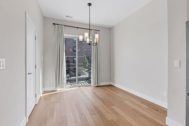 Building Photo - 1632 Quitman St