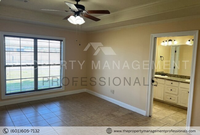 Building Photo - Charming 3BR/2BA Brick Home in Wellington ...