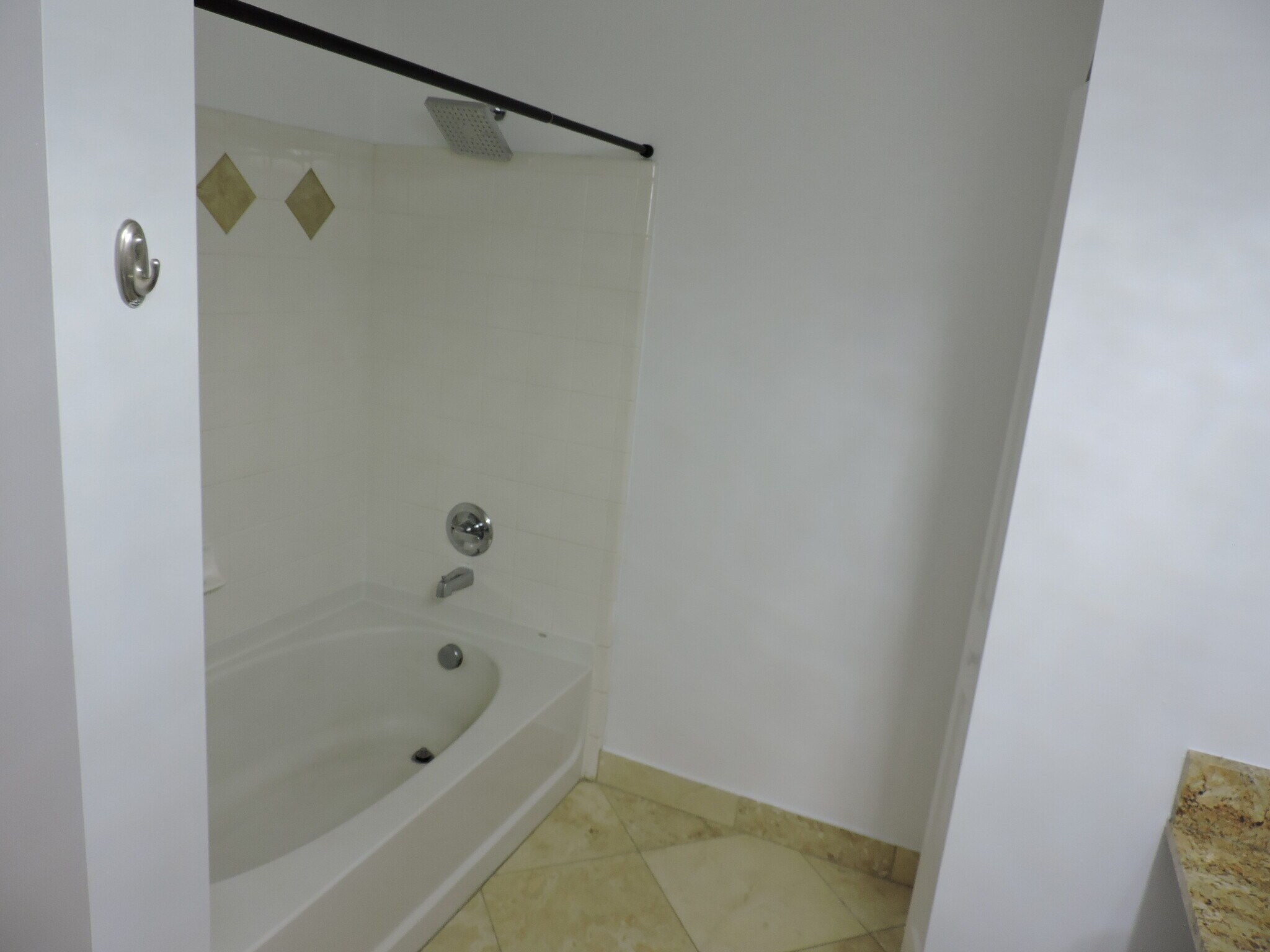 Building Photo - 7305 Myrtlewood Cir W