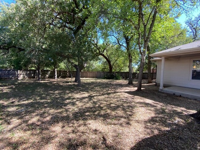 Building Photo - 9000 Spiceland Cir