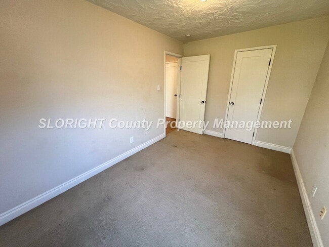 Building Photo - AVAILABLE OCTOBER- Charming Shell Beach Home - 2 Bed / 1 Bath