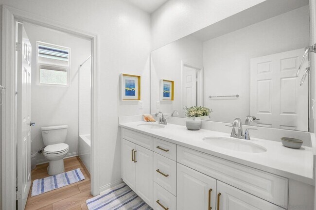 Building Photo - 2612 Babaco St