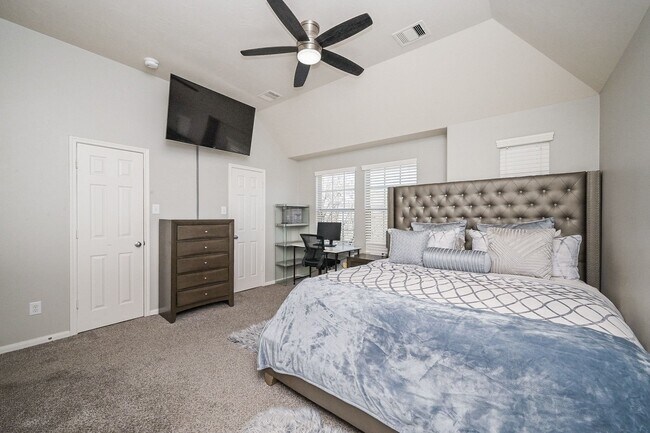 Building Photo - 14327 Mossy Gate Ln