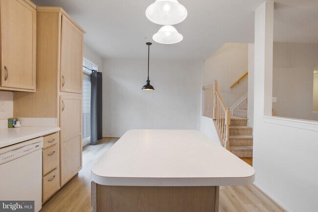 Building Photo - 13008 Shamrock Glen Dr