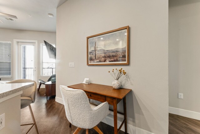 Building Photo - 25120 Panther Bend Ct