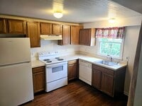 Building Photo - 6 5th St