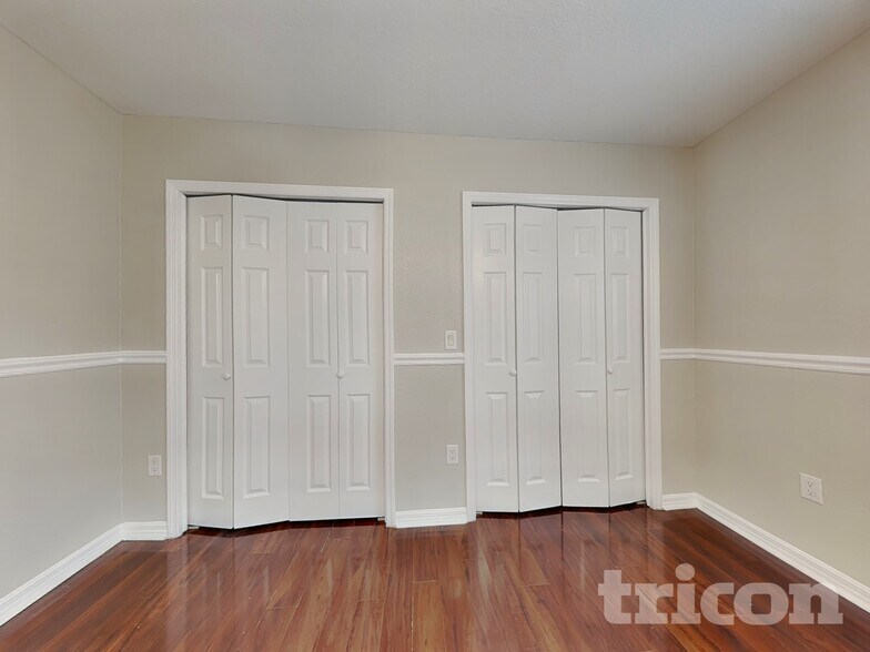 Building Photo - 507 Edmonton Ct