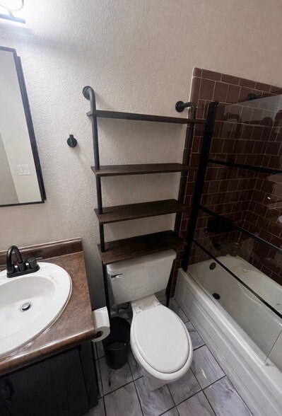 Building Photo - 4408 W 15th St