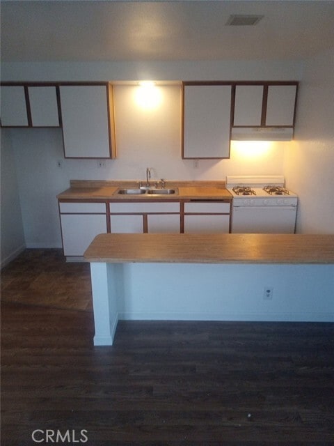 Building Photo - 16315 Juniper St