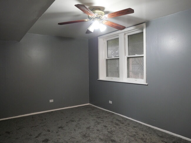 Building Photo - 2304 N Monitor Ave